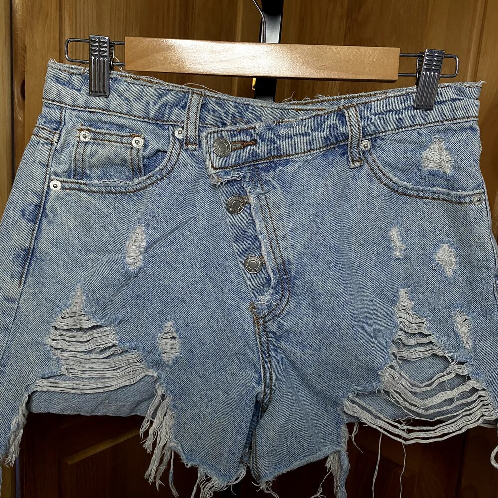 Y2K Asymmetric Distressed Denim Cutoff Shorts Raw Hem Grunge Festival Light Wash